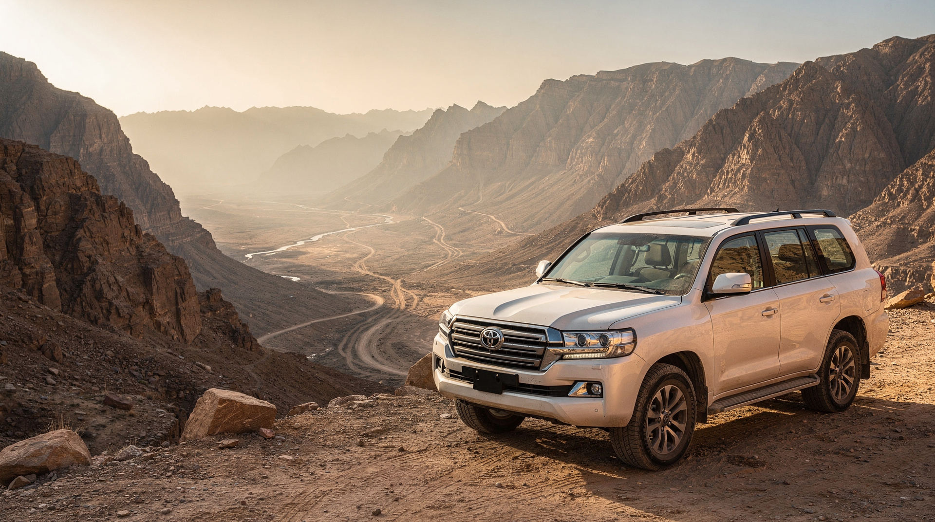 Warum Man in Oman einen 4x4 Mieten Sollte — und Wann eine Limousine Völlig Ausreicht