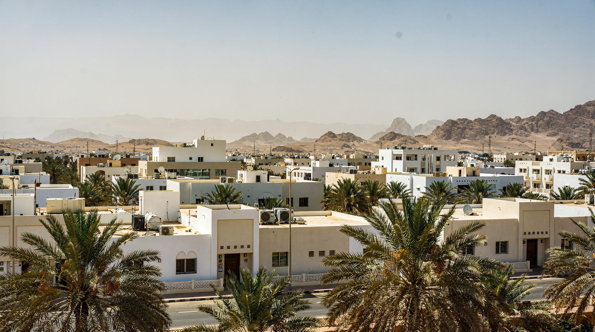 Oman im Sommer: Reiseführer April bis September